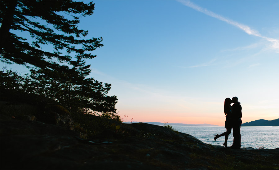 J E Engagement Teaser Amber Hughes Photography Vancouver Wedding Photographer 