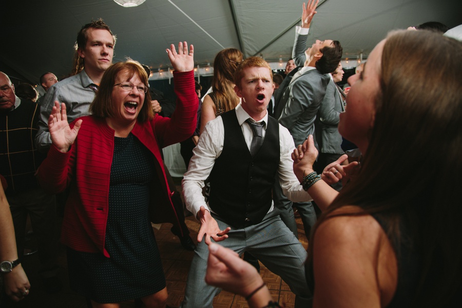 Penticton Wedding Guests Dancing